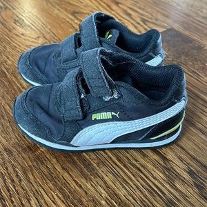Puma Sneakers - Size 6C